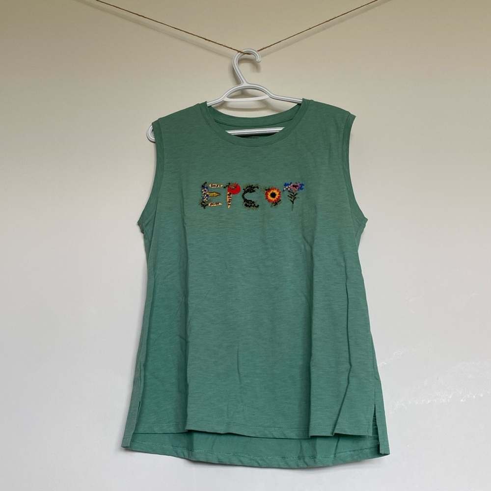 Disney Epcot Tshirt